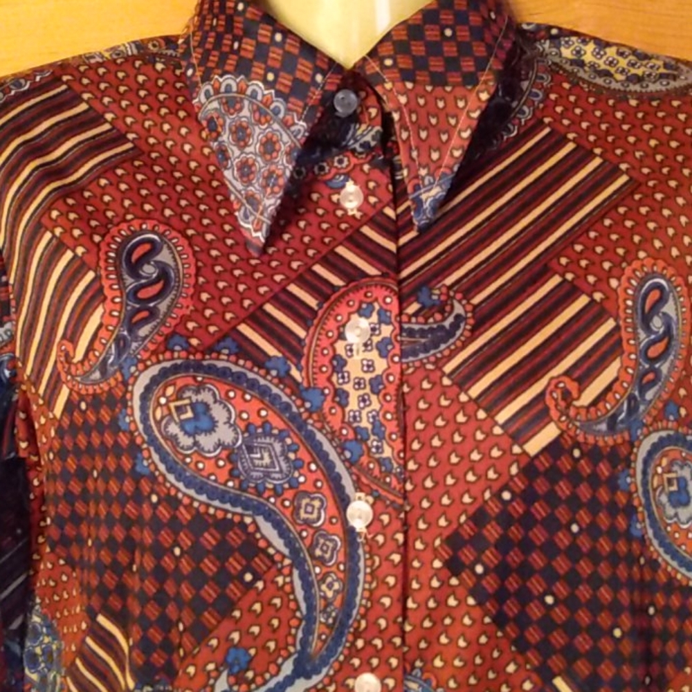 Vintage FireIslander paisley blouse